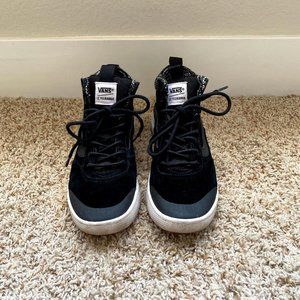 Vans Ultrarange Sneakers (Size 9)